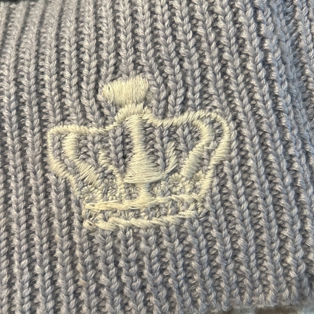 VINTAGE Juicy Couture Gray and Black Knit Hat with Cream Crown Logo - Picture 1 of 4